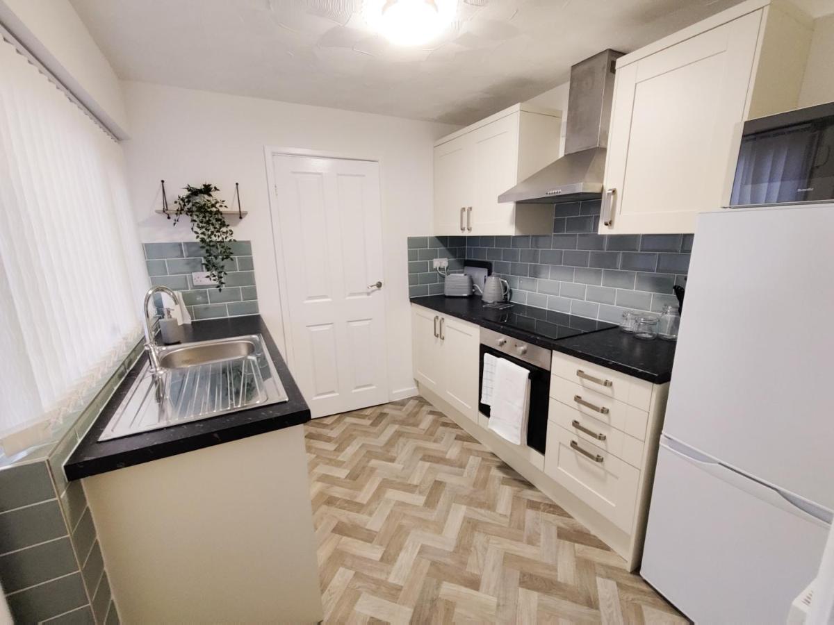 Apartamento 3Br-St Johns Hse-Free Parking-Workers-Kitchen-Wifi-Dog Friendly Doncaster Exterior foto