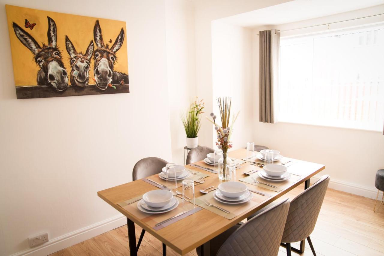 Apartamento 3Br-St Johns Hse-Free Parking-Workers-Kitchen-Wifi-Dog Friendly Doncaster Exterior foto